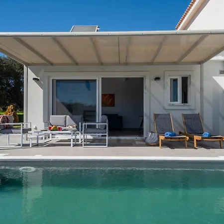 Villa Sole Mare Pessada Pesádha